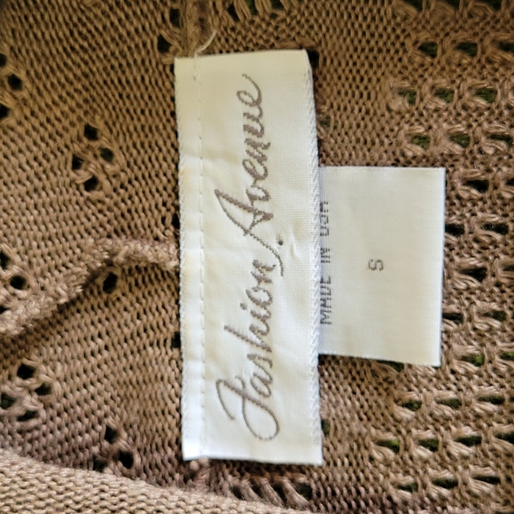 Fashion Avenue Crochet Cardigan - Picture 4 of 6